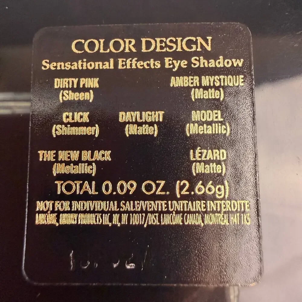 Eyeshadow cosmetic product